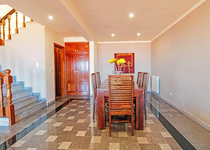 Lucia Hébergement de vacances *