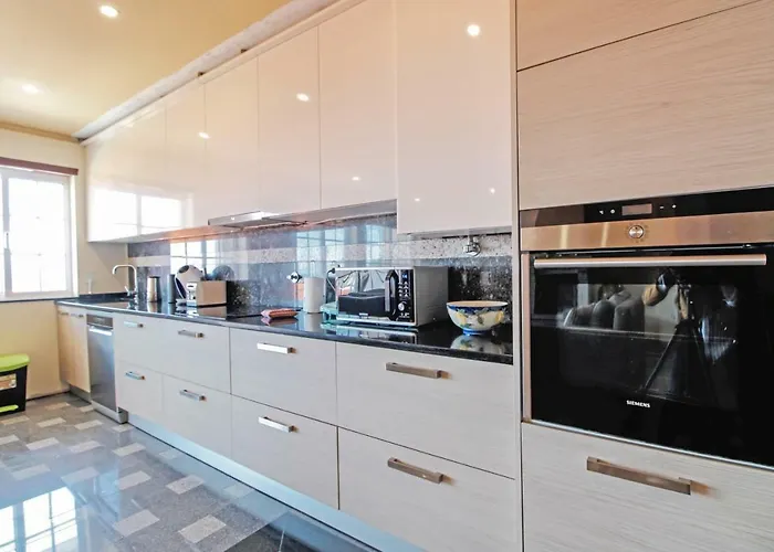 別荘 Lucia ヴィラ・プライア・デ・アンコラ